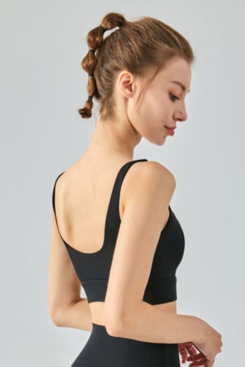 Breathable Zip-Up Sports Bra Sports bra